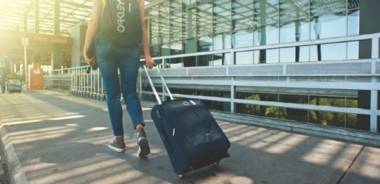 10 Travel Tips for Budget Students Looking for Adventure