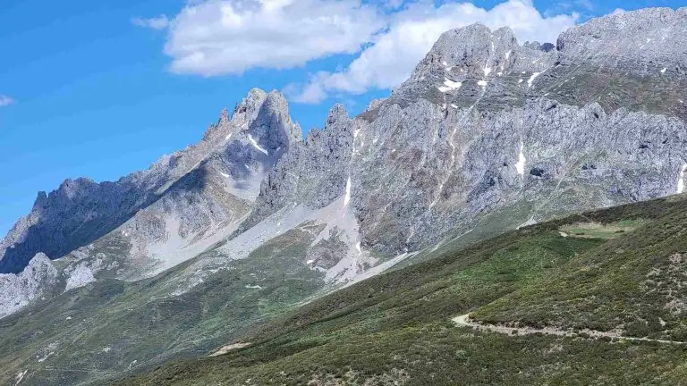 Best Hikes in Picos de Europa and How to Get to Them